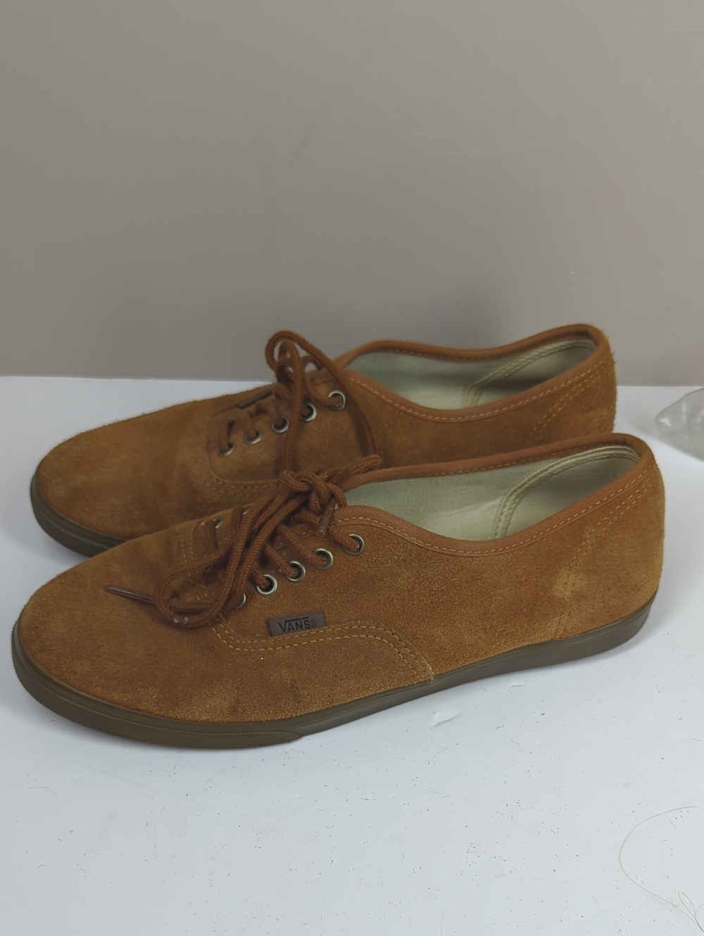 Vans Brown Suede Authentic Sneakers Gum Sole Men's 6.5 Women's